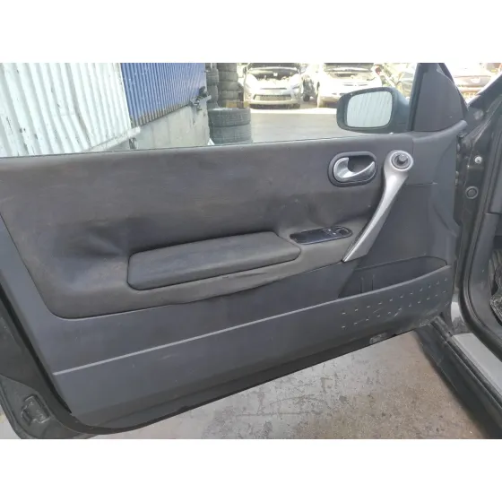 RENAULT MEGANE II BERLINA 3P '2007 1.6 16V NEGRO