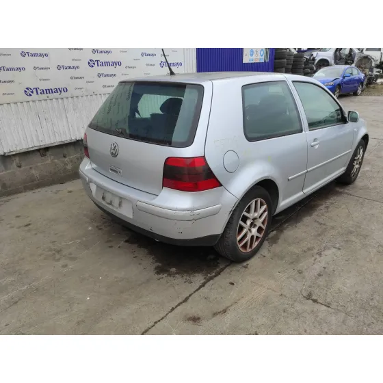 VOLKSWAGEN GOLF IV BERLINA (1J1) '2003 1.6 16V PLATA