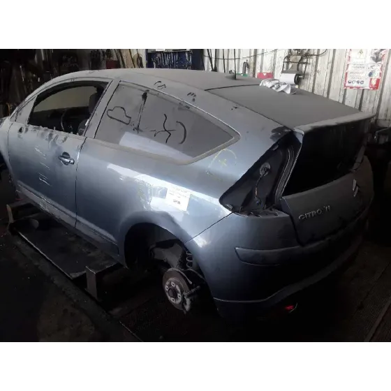 CITROEN C4 BERLINA '2005 * GRIS OSCURO