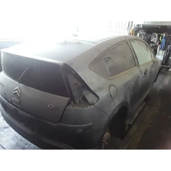 CITROEN C4 BERLINA '2005 * GRIS OSCURO