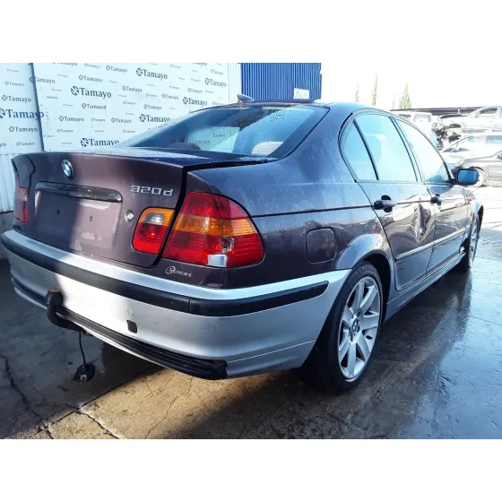 BMW SERIE 3 BERLINA (E46) '2003 2.0 16V DIESEL CAT MORADO