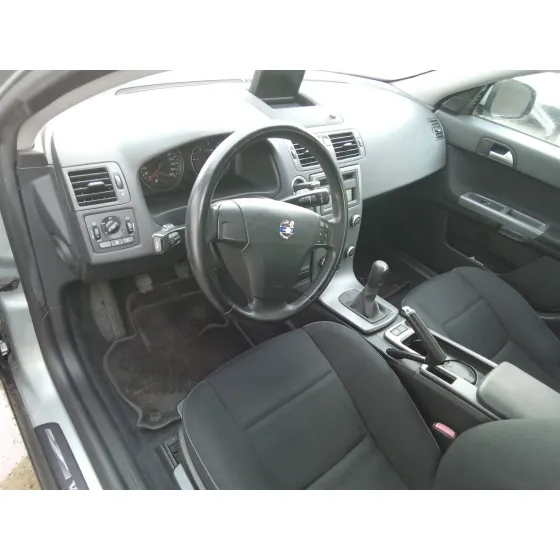 VOLVO S40 BERLINA '2011 1.6 DIESEL CAT PLATA