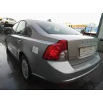 VOLVO S40 BERLINA VOLVO S40 BERLINA '2011 1.6 DIESEL CAT PLATA 2003