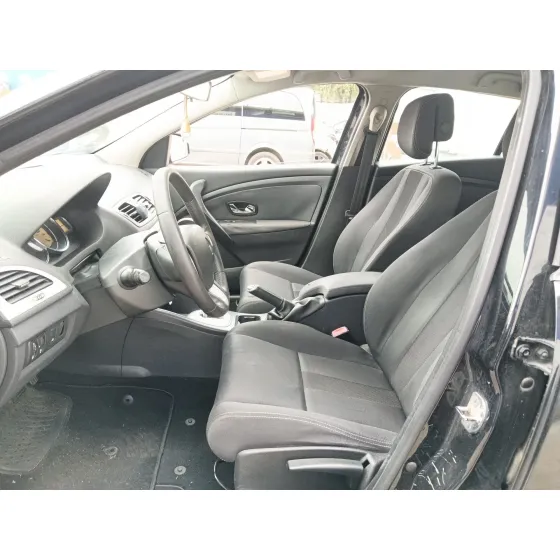 Renault MEGANE III HATCHBACK (BZ0/1_, B3_) 2009