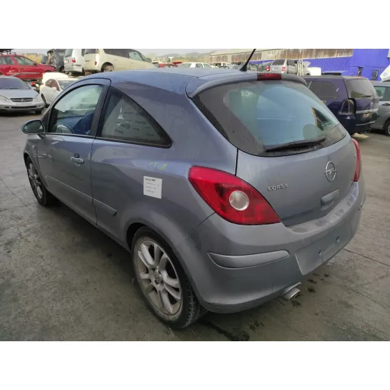 OPEL CORSA D '2007 1.4 16V PLATA