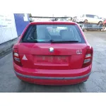 SKODA FABIA (6Y2/6Y3) SKODA FABIA (6Y2/6Y3) '2001 1.4 ROJO 2000