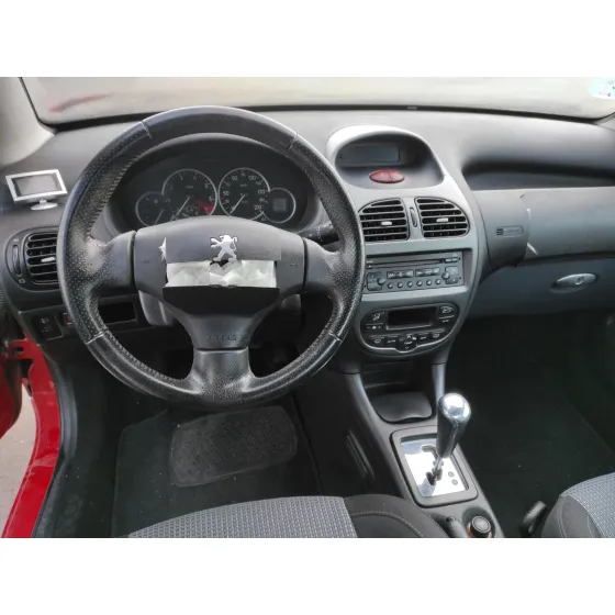 PEUGEOT 206 CC '2006 * ROJO