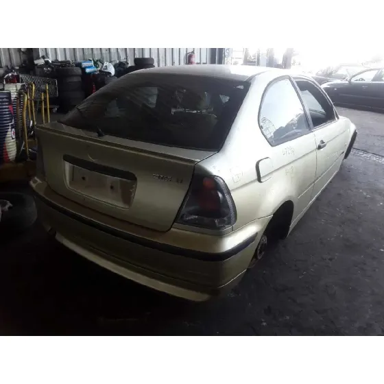 BMW SERIE 3 COMPACT (E46) '2002 * DORADO