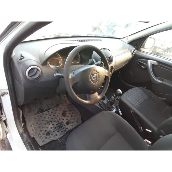 DACIA DUSTER '2012 1.5 DCI DIESEL FAP CAT POLICIA