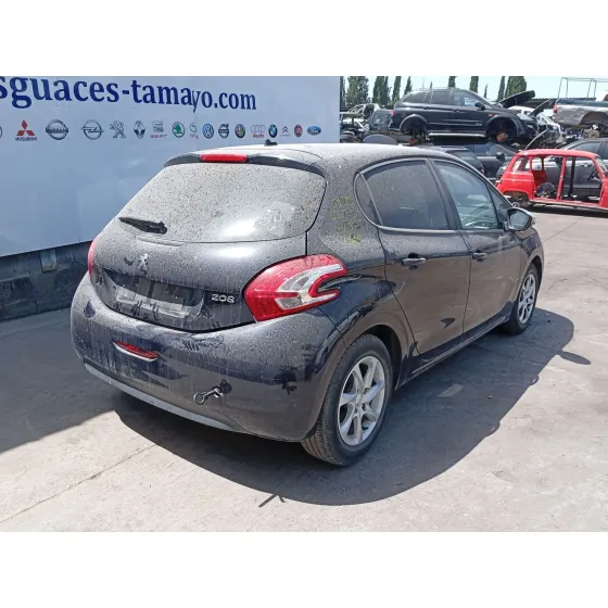 Peugeot 208 I (CA_, CC_) 2012