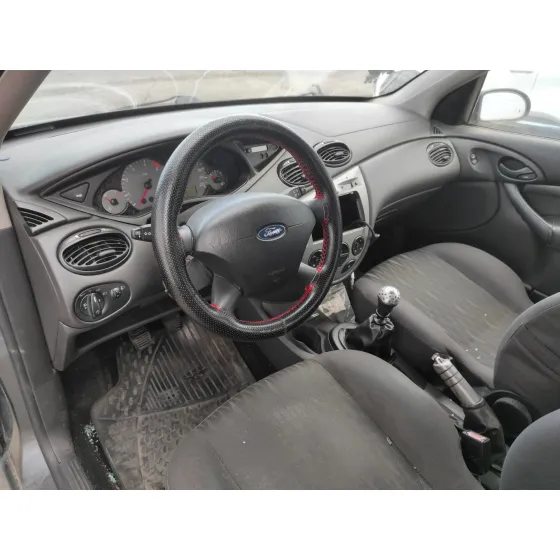 FORD FOCUS BERLINA (CAK) '2004 * GRIS OSCURO