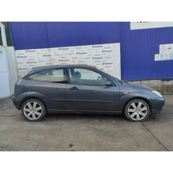 FORD FOCUS BERLINA (CAK) '2004 * GRIS OSCURO