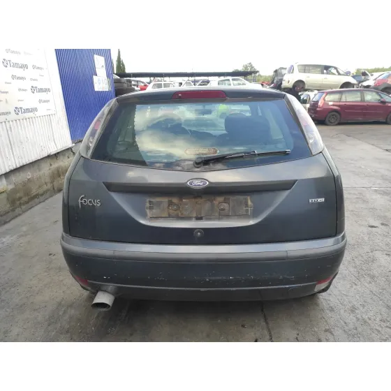 FORD FOCUS BERLINA (CAK) '2004 * GRIS OSCURO