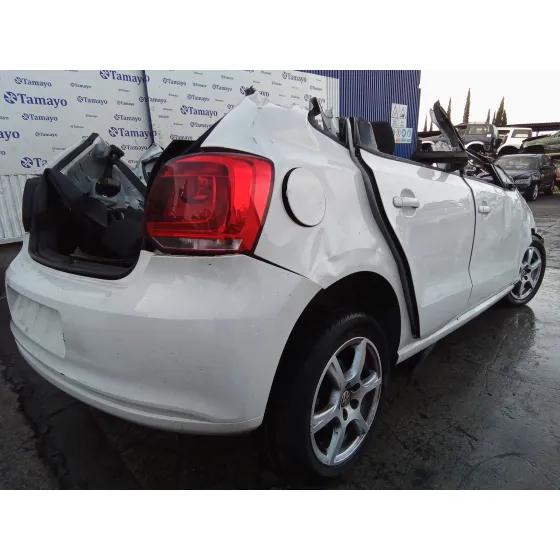 VOLKSWAGEN POLO (6R1) '2013 1.6 TDI BLANCO