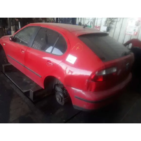 SEAT LEON (1M1) '2002 1.6 16V ROJO
