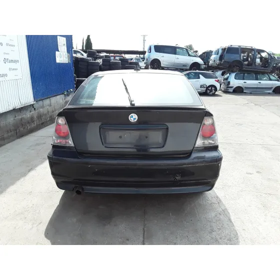 BMW SERIE 3 COMPACT (E46) '2003 * NEGRO