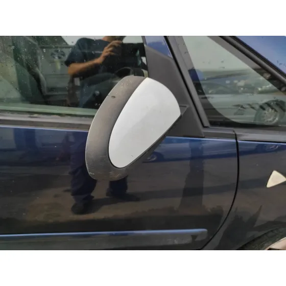 MITSUBISHI COLT BERLINA 5 (Z30A) '2005 1.1 CAT NEGRO