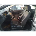 FORD FOCUS BERLINA (CAP) FORD FOCUS BERLINA (CAP) '2005 * PLATA 2004