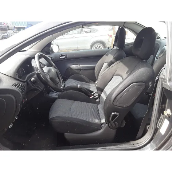 PEUGEOT 206 CC '2005 * NEGRO
