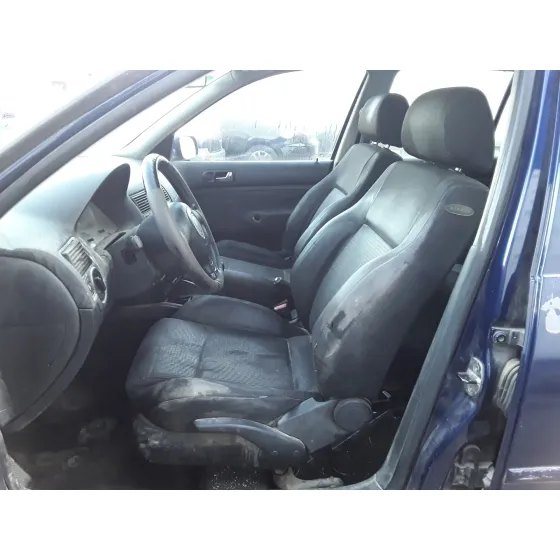 VOLKSWAGEN GOLF IV BERLINA (1J1) '2003 * AZUL MARINO