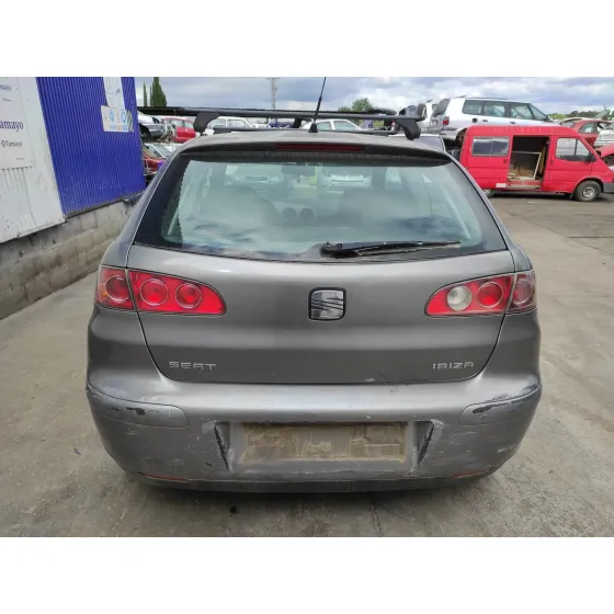 SEAT IBIZA (6L1) '2003 1.4 16V GRIS