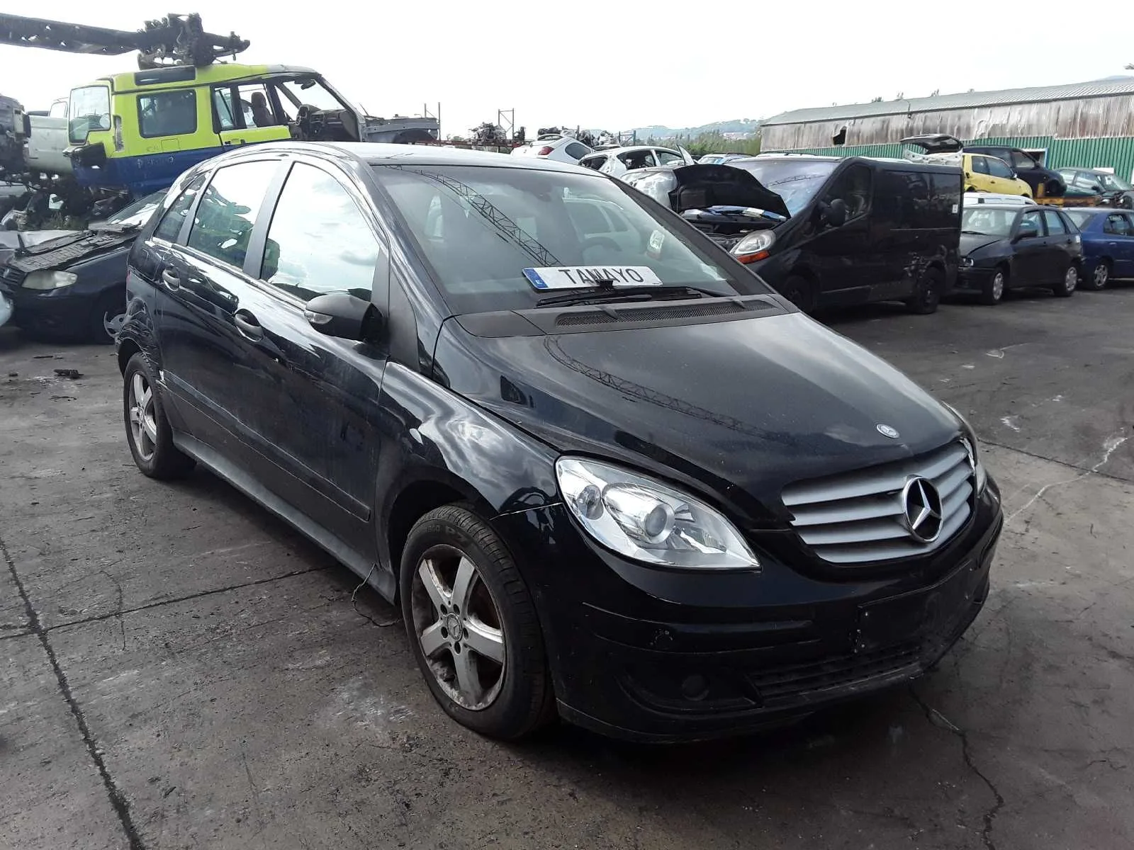 MERCEDES-BENZ CLASE B (W245) MERCEDES CLASE B (W245) '1990 180 CDI (245.207) NEGRO 2005