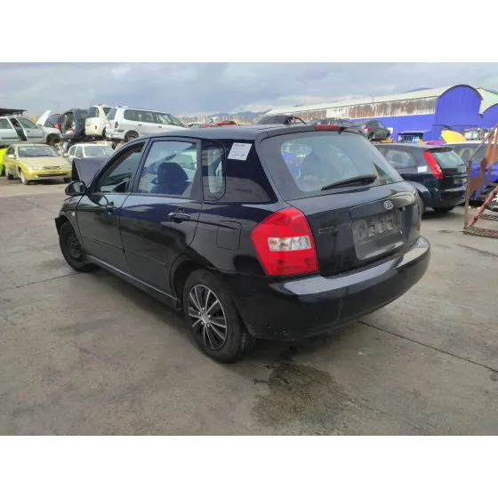 KIA CERATO '2005 * NEGRO
