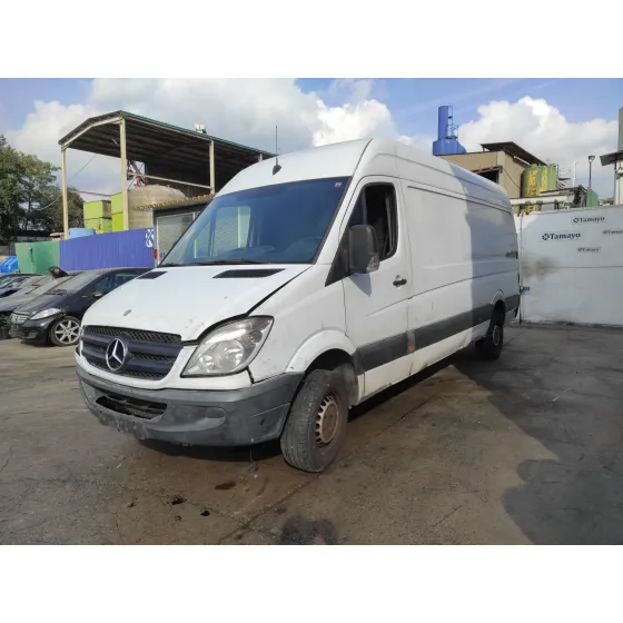 MERCEDES SPRINTER 02.00 -> CAJA CERRADA '2006 * BLANCO
