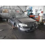 RENAULT MEGANE II BERLINA 5P RENAULT MEGANE II BERLINA 5P '2004 1.9 DCI DIESEL NEGRO 2002