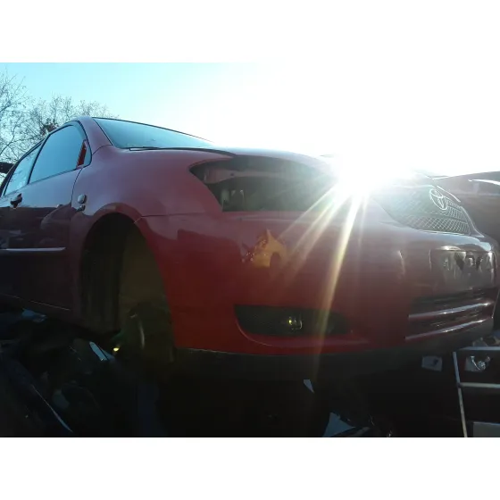 TOYOTA COROLLA (E12) '2003 1.6 16V ROJO
