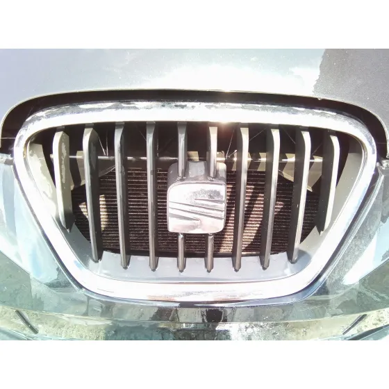 SEAT ALTEA XL (5P5) '2010 1.6 TDI NEGRO/AMARILLO