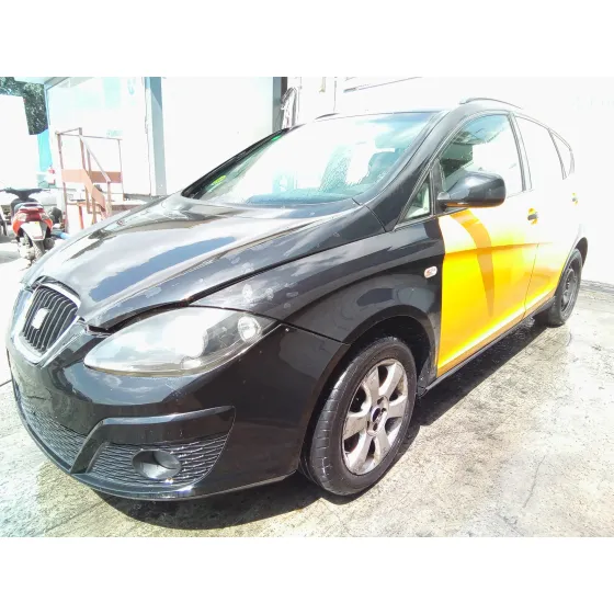SEAT ALTEA XL (5P5) '2010 1.6 TDI NEGRO/AMARILLO
