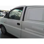 HYUNDAI H 1 HYUNDAI H 1 '2005 2.5 TURBODIESEL CAT BLANCO 1999