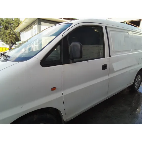 HYUNDAI H 1 '2005 2.5 TURBODIESEL CAT BLANCO