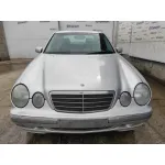 MERCEDES-BENZ CLASE E (W210) BERLINA MERCEDES CLASE E (W210) BERLINA '2001 2.0 COMPRESOR CAT PLATA 1995