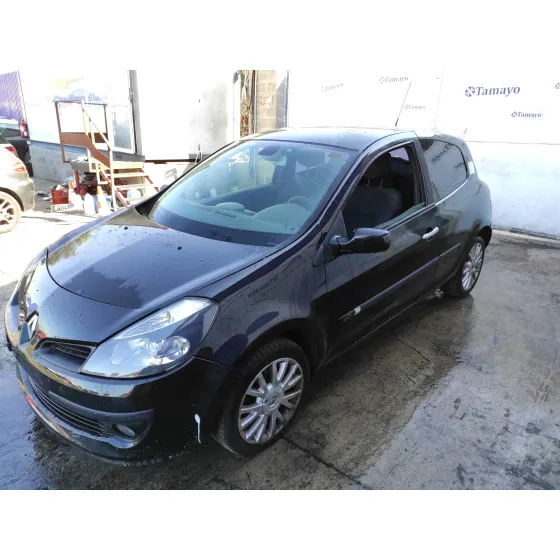 RENAULT CLIO III '2006 1.5 DCI DIESEL NEGRO