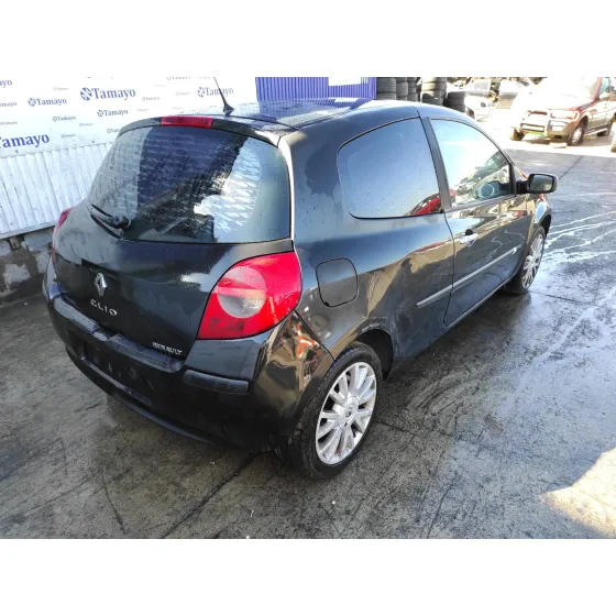 RENAULT CLIO III '2006 1.5 DCI DIESEL NEGRO