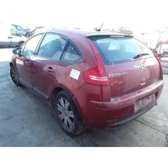 CITROEN C4 BERLINA '2010 1.6 16V HDI FAP ROJO