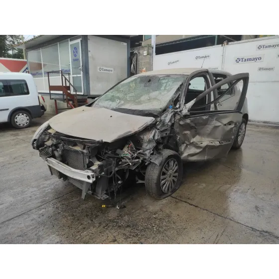 RENAULT CLIO III '2012 1.5 DCI DIESEL GRIS