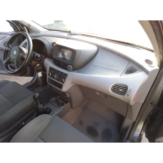NISSAN ALMERA TINO (V10M) '2004 2.2 DCI DIESEL CAT GRIS OSCURO