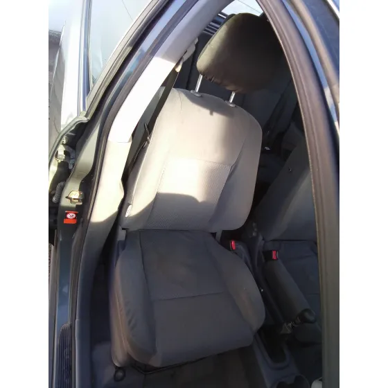 NISSAN ALMERA TINO (V10M) '2004 2.2 DCI DIESEL CAT GRIS OSCURO