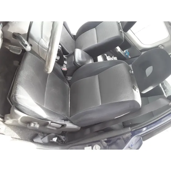 SUZUKI GRAND VITARA 3 PUERTAS SQ (GT) '2005 2.0 TURBODIESEL CAT AZUL
