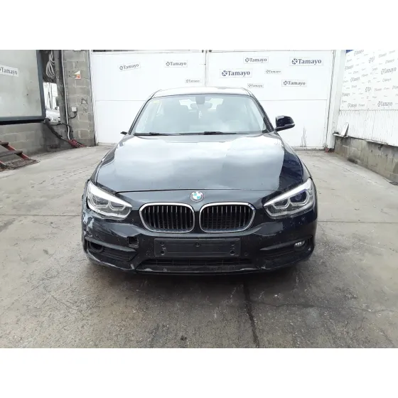 BMW SERIE 1 LIM. (F21) '2015 * NEGRO