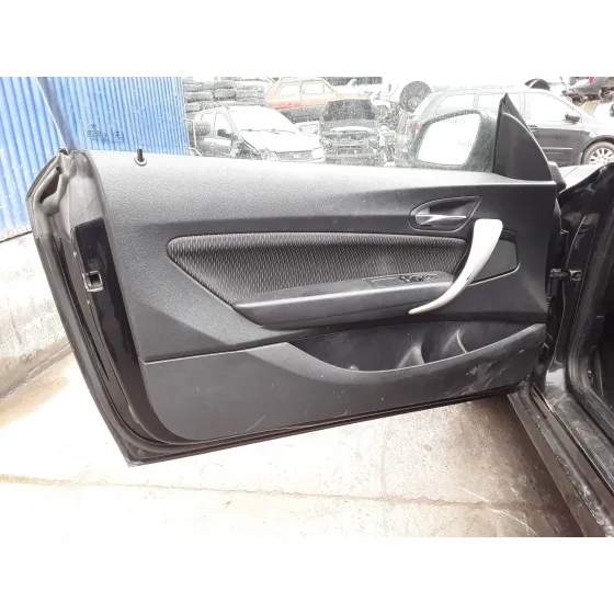 BMW SERIE 1 LIM. (F21) '2015 * NEGRO