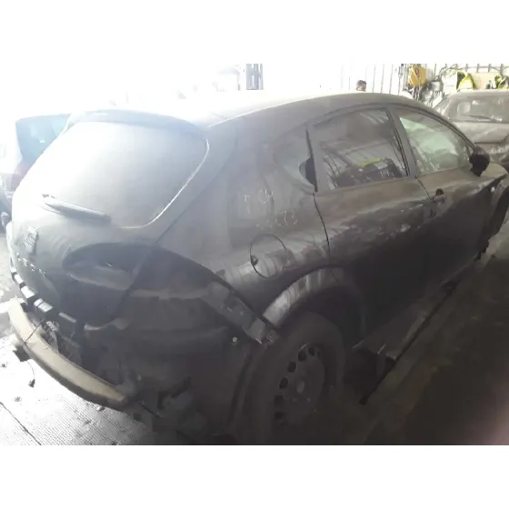 SEAT LEON (1P1) '2006 1.9 TDI NEGRO