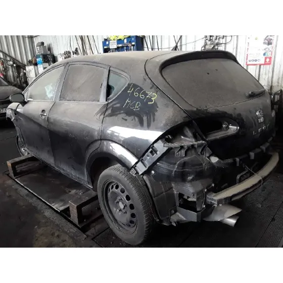 SEAT LEON (1P1) '2006 1.9 TDI NEGRO