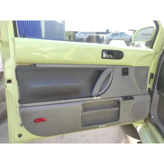 VOLKSWAGEN NEW BEETLE (9C1/1C1) '2000 1.6 VERDE