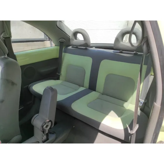 VOLKSWAGEN NEW BEETLE (9C1/1C1) '2000 1.6 VERDE