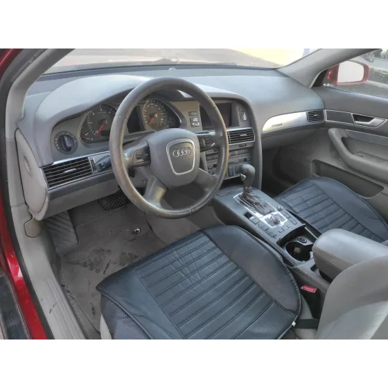 AUDI A6 BERLINA (4F2) '2004 * ROJO