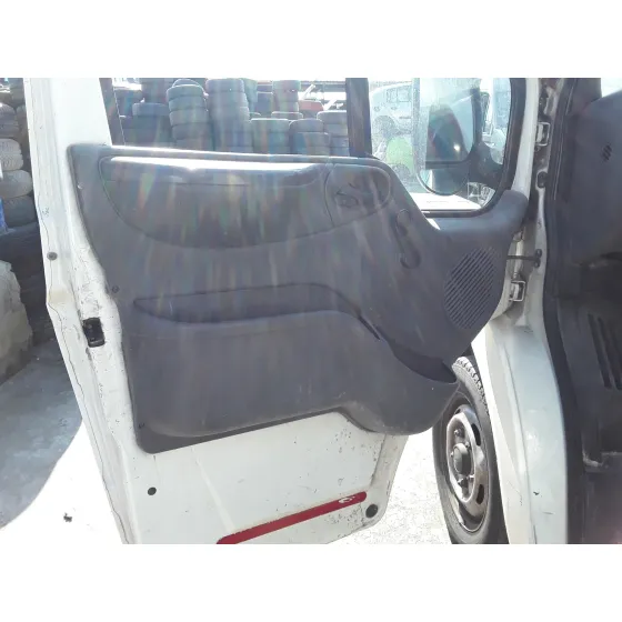 FORD TRANSIT FURGON (E_ _) (EAL, EAS) '2002 2.5TDI BLANCA
